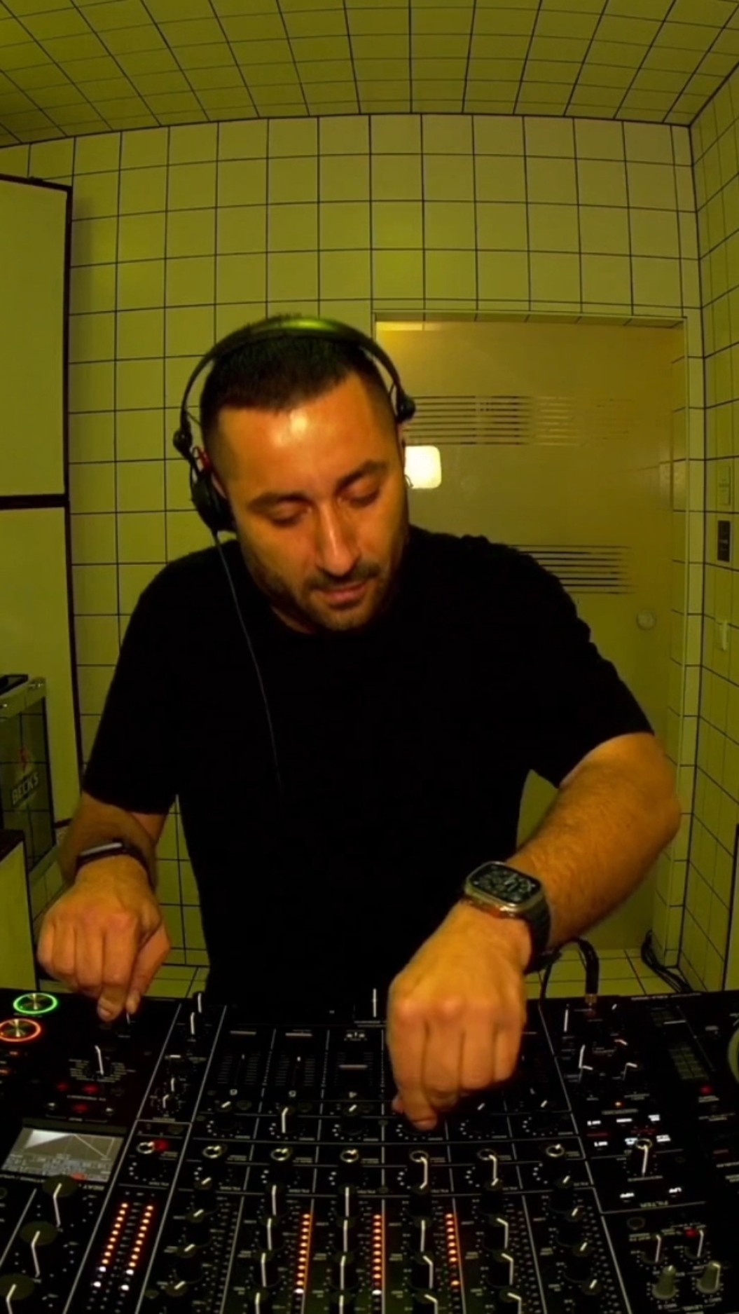 Joseph Capriati's HÖR Debut #dj #electronicmusic #hörberlin